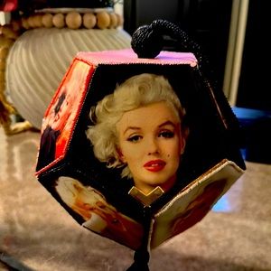 Marilyn Monroe purse